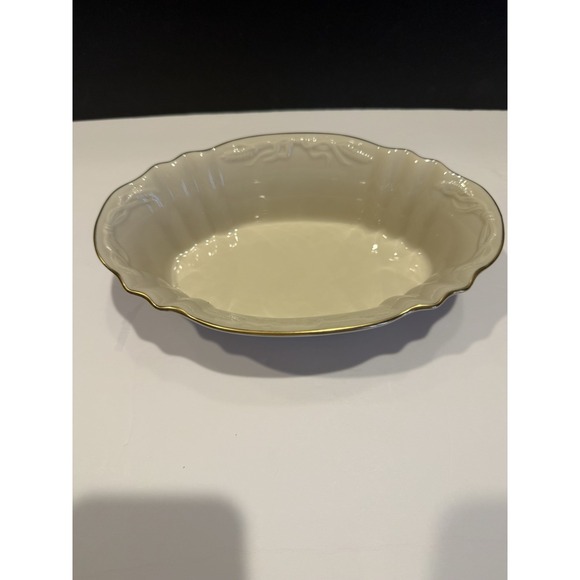 Vintage Lenox Harvest Server Bowl 9" Ivory China 24K Gold Trim Thanksgiving - Picture 2 of 7